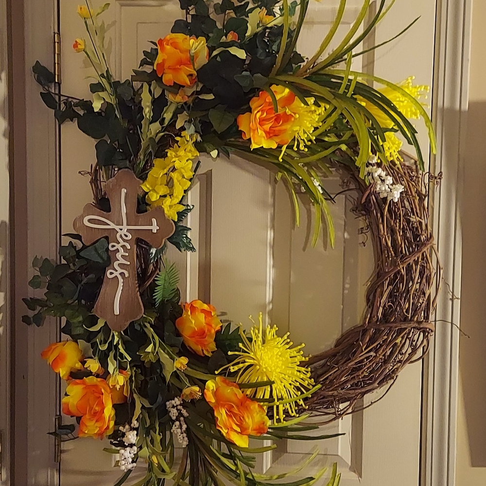 Jesus is Alive Wreath